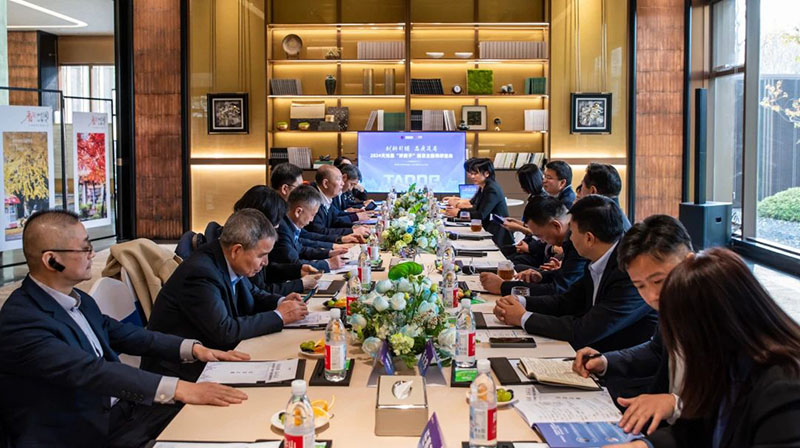 111733888151534675.jpeg 18.jpg